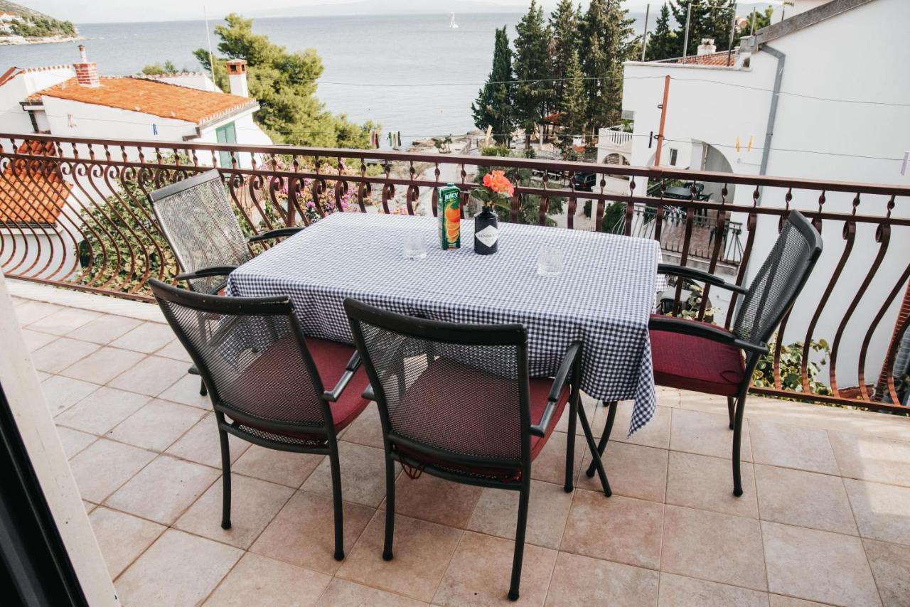 Villa Aequum Okrug Gornji Exterior photo